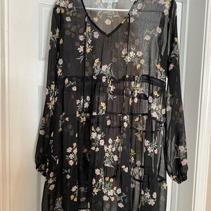 Sheer dress City Vibe